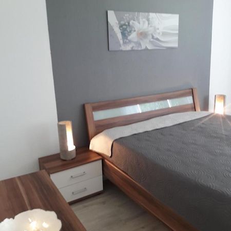 Ferienwohnung An Der Klinge Аален Екстериор снимка