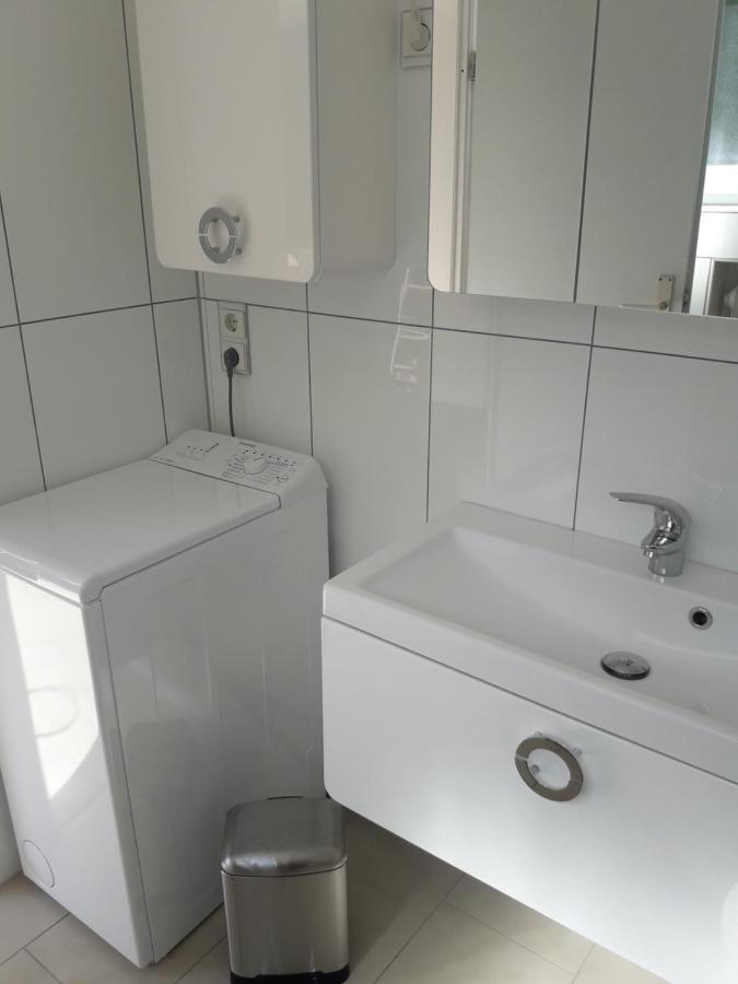 Ferienwohnung An Der Klinge Аален Екстериор снимка