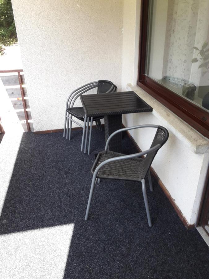 Ferienwohnung An Der Klinge Аален Екстериор снимка
